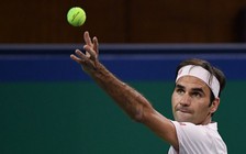 Federer tiếp tục vượt khó để vào tứ kết giải Thượng Hải Masters 2018