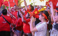 U.22 Việt Nam vào chung kết SEA Games 30: Lễ hội bóng đá tại phố đi bộ Nguyễn Huệ