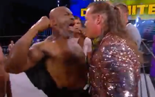Mike Tyson từng ‘một phát hạ gục’ đô vật WWE như thế nào?