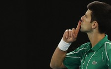 Novak Djokovic bị chỉ trích dữ dội vì tổ chức giải đấu giữa đại dịch