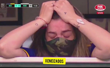 Con gái Maradona khóc nức nở trong ngày bố được đội bóng cũ tri ân