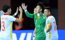 Bàn thắng không thành của thủ môn Hồ Văn Ý được FIFA khen ngợi