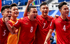 Nguyễn Minh Trí và cú siêu phẩm 'nhấn chìm' Ả Rập Xê Út