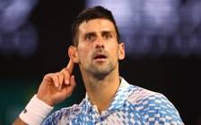 Djokovic cách kỷ lục Grand Slam của Nadal một trận thắng