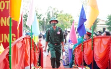 Hàng trăm thanh niên trình độ cao đẳng, đại học viết đơn tình nguyện nhập ngũ