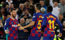 La Liga: Messi lập hattrick đá phạt, Barcelona và Real Madrid cùng thắng lớn