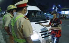 Chốt kiểm soát dịch Covid-19 tại cửa ngõ TP.HCM: Lập nhiều biên bản ghi nhận vi phạm