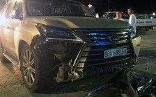 Xe Lexus biển 'khủng' đâm vào quán nước, 5 người bị thương