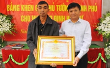 Truy tặng bằng khen của Thủ tướng cho nhà báo Đinh Hữu Dư