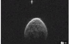 Phát hiện UFO vờn quanh tiểu hành tinh?