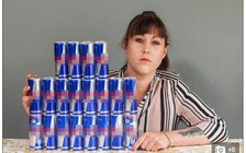 Gan phình to vì uống 20 lon nước tăng lực mỗi ngày