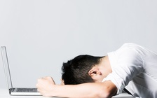 Khoản nợ thời đại học khiến nhiều cử nhân Anh bị stress