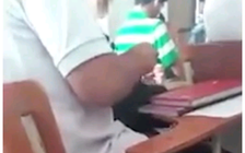 Nam sinh Colombia lén hút ma túy trong giờ học