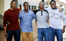 Anh em sinh 4 cùng đậu vào Đại học Harvard, Yale