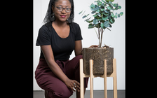 Nữ sinh Anh thiết kế đồ nội thất từ phân bò