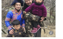 Cậu bé 'gây sốt' mạng xã hội với bài toán bố vắng nhà