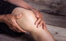 5 dấu hiệu xuất hiện trước khi phát bệnh viêm khớp dạng thấp