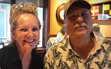 Vợ hiến thận cứu chồng cũ dù đã ly dị... 20 năm