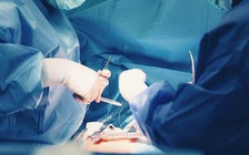 Bị ung thư quái ác, cậu bé vẫn sống sót kỳ diệu