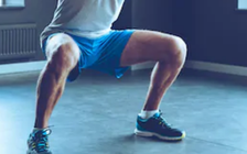 Người đàn ông 'ngồi xổm' 2.020 cái trong 1 ngày