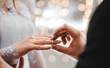 Đại dịch Covid-19: Tổ chức đám cưới, cặp đôi và 50 khách bị bắt ở Nam Phi