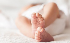 Bác sĩ nói 'không bao giờ có con', người phụ nữ bất ngờ sinh con, chồng cũng sốc