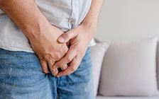 Kiện cảnh sát Mỹ vì bị bắn đạn cao su khiến vỡ tinh hoàn