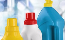 Mỹ: Lấy hàng chục nghìn chai thuốc tẩy để bán làm thuốc trị Covid-19