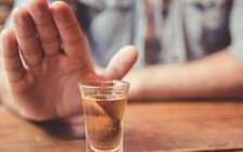 Điều gì sẽ xảy ra nếu bạn bỏ rượu bia trong tháng tết?