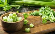 3 lợi ích ngăn bệnh đường ruột của cần tây