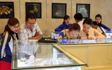 ‘Sóng lạ’ trên thị trường vàng