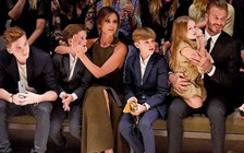 Vợ chồng Victoria Beckham kỷ niệm 17 năm ngày cưới giữa tin đồn ly hôn