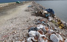 Nóng chuyện rác thải, dự án treo ở Bình Thuận