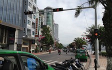 Lắp chốt đèn giao thông theo yêu cầu người đi bộ: Cần thêm cảnh báo