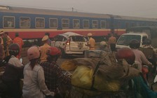 Tàu hỏa đụng ô tô, 6 người thiệt mạng