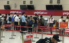 Hai hãng hàng không kiến nghị trái ngược về giá sàn