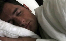 Ngủ sớm giúp tăng cơ hội làm cha