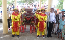 Nhộn nhịp lễ hội Nghinh Ông