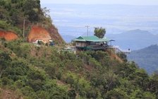 Cưỡng chế các trạm dừng chân trái phép trên đèo Đại Ninh