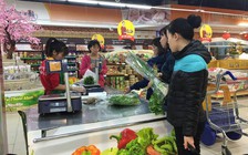 Nỗi lo 'tăng lương, tăng giá'