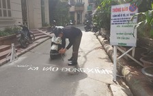 Thực hư chuyện ông lão dựng barie giữa hẻm để cấm đỗ xe
