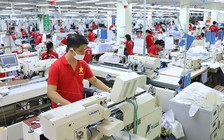 Muốn tạm dừng đóng bảo hiểm, phải sa thải thêm người lao động ?