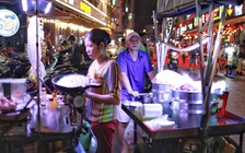 TP.HCM: Mỏi mòn ngóng tiền hỗ trợ