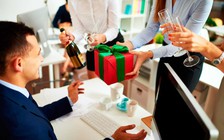 Ban Bí thư nghiêm cấm biếu tặng quà tết lãnh đạo