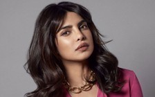 Priyanka Chopra kêu gọi hơn 17 tỉ đồng giúp người dân Ấn Độ