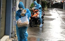 TP.HCM siết chặt giãn cách từ nhà ra phố