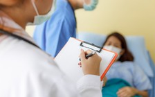 Hậu Covid-19, trẻ em phục hồi nhanh hơn người lớn?