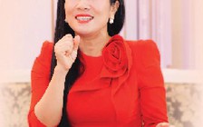 Vân Khánh: Dữ dội và dịu êm