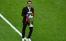 Xavi tặng du thuyền cho người tị nạn