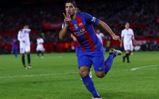Suarez vui mừng hớn hở khi bị treo giò